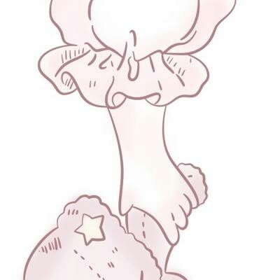 大爷和大妈坐同一个轮椅出行